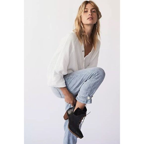 NEW FREE PEOPLE WE THE FREE COOPER LACE UP HEEL ANKLE BOOT IN BLACK - Picture 3 of 6